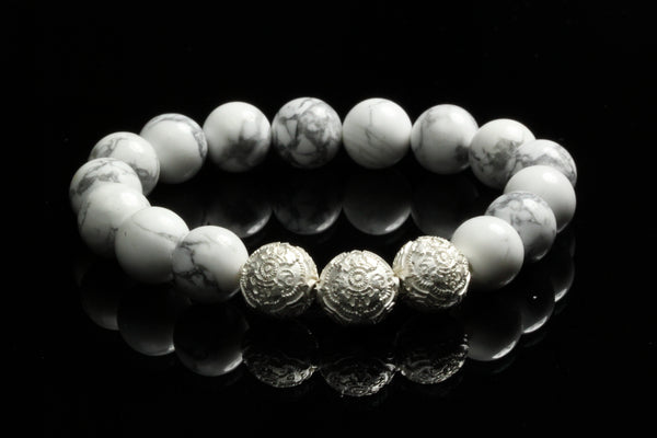 Grand Howlite Men`s Bracelet with Rare Silver Beads